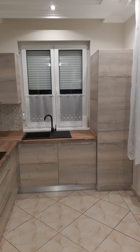 Fehér Halifax tölgy, Arizona fenyő kombináció